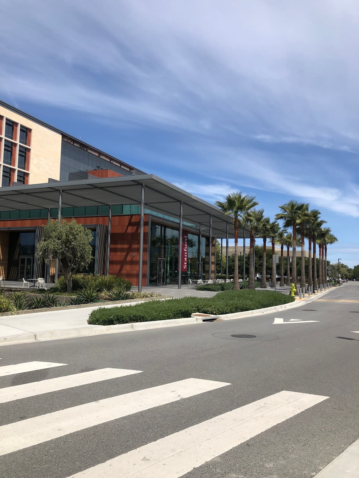 Stanford Redwood City Recreation & Wellness Center pickleball courts