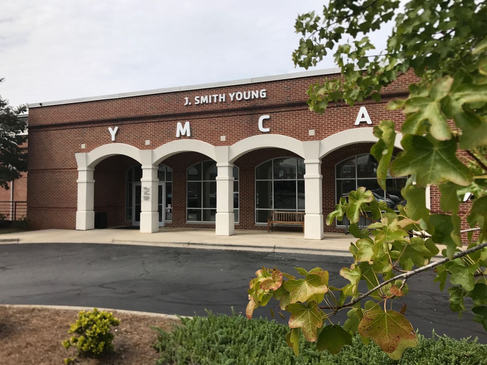 J Smith Young YMCA pickleball courts