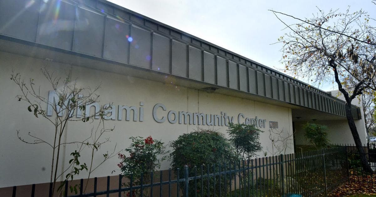 Minami Community Center pickleball courts
