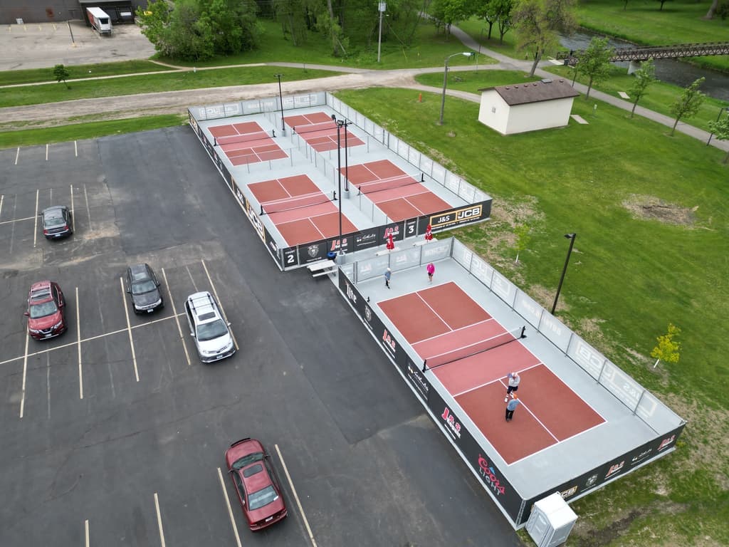 Rochester Eagles Club pickleball courts