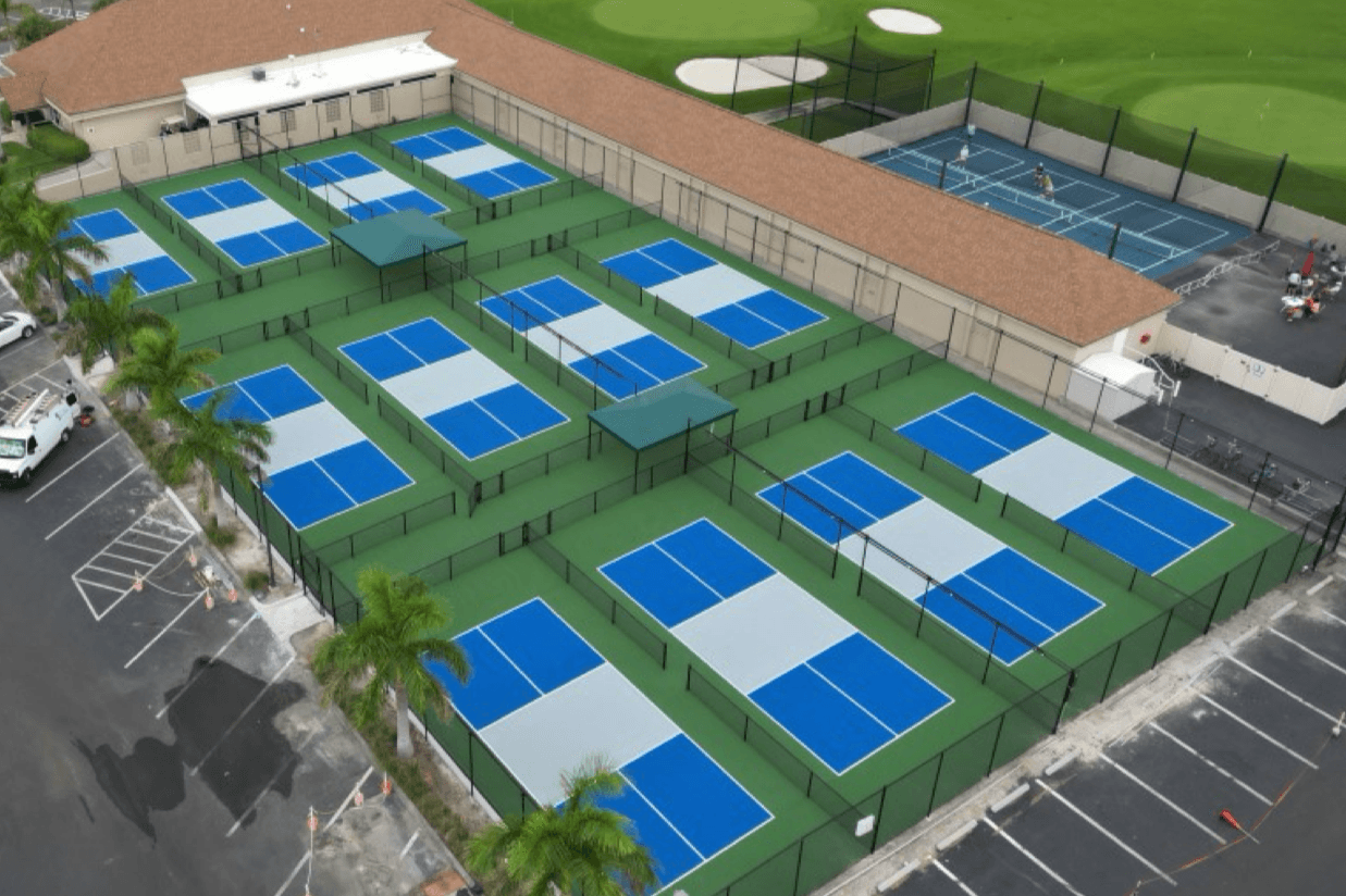Glades Golf and Country Club Club pickleball courts