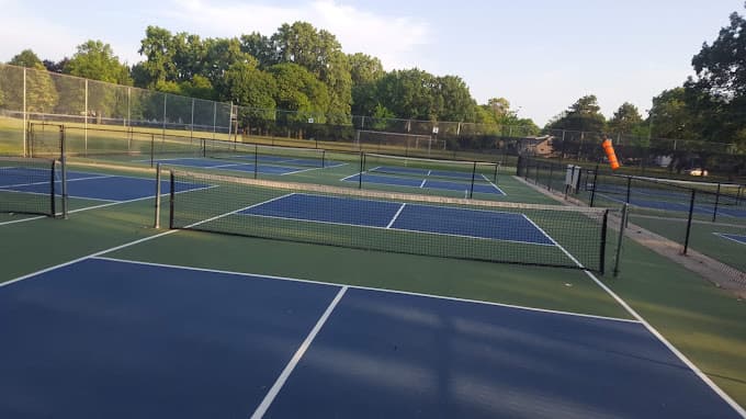 Whittier Park pickleball courts