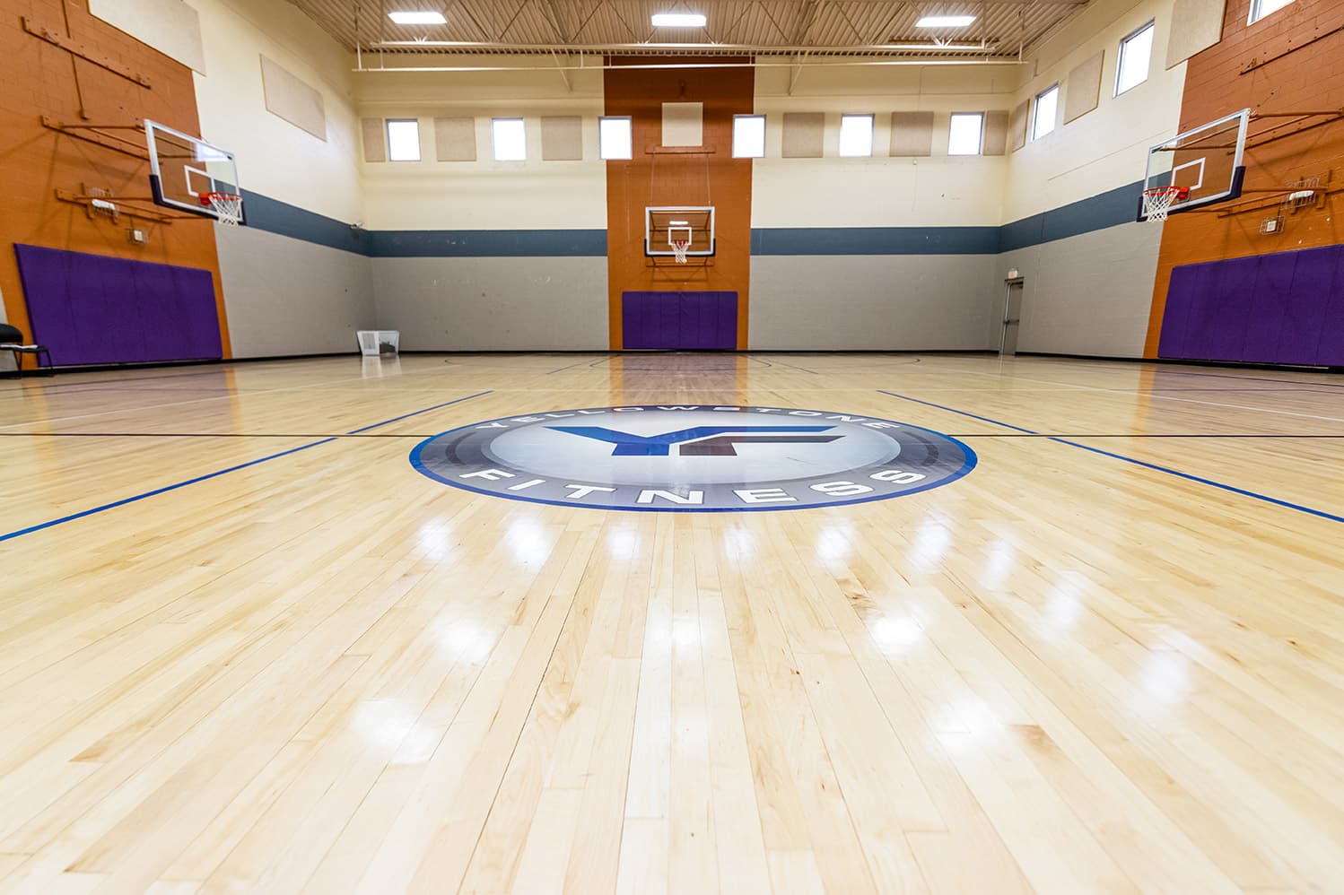 Yellowstone Fitness pickleball courts