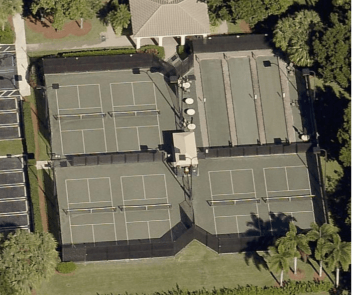 Valencia Shores Social Clubhouse pickleball courts