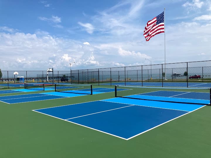 Brandenburg Park pickleball courts