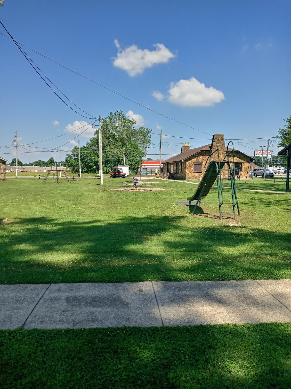 Humphreys Park pickleball courts