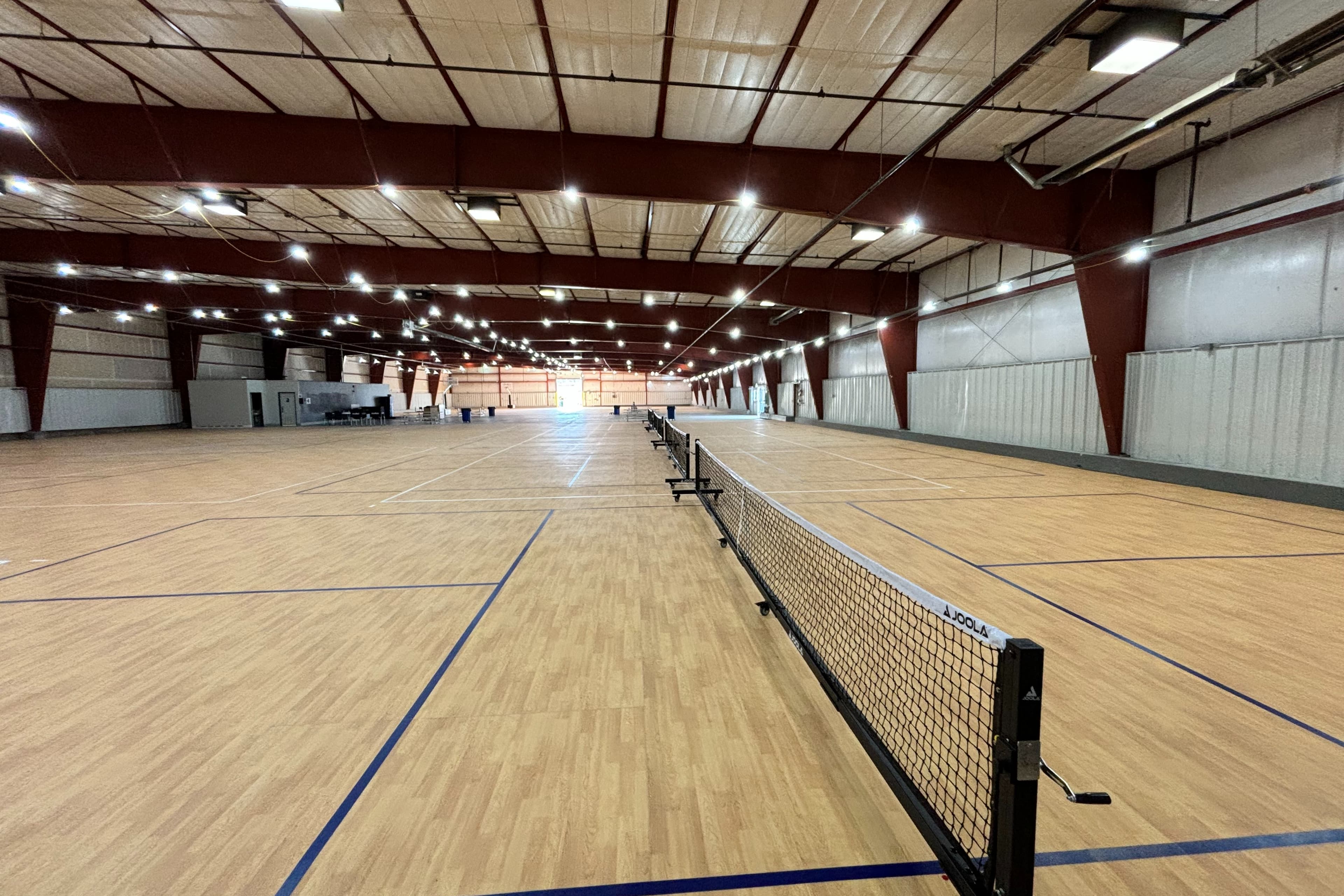 Volo Sports Arena pickleball courts