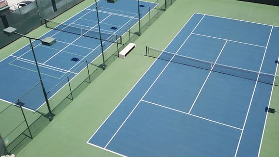 Xisle Sports pickleball courts