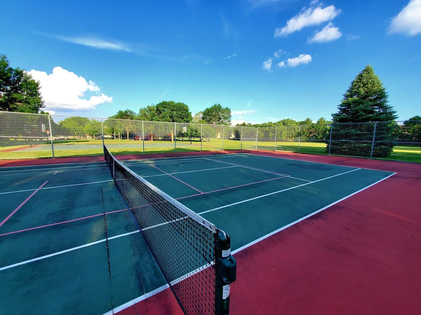 Jaycee Park pickleball courts