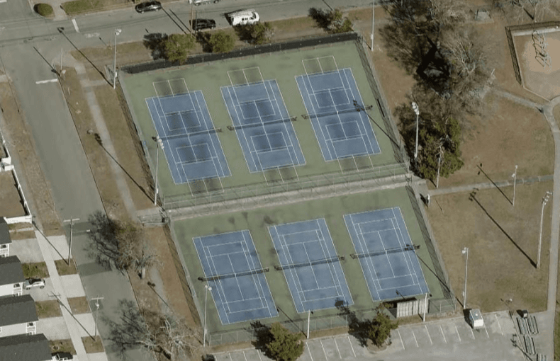MLK Community Center pickleball courts