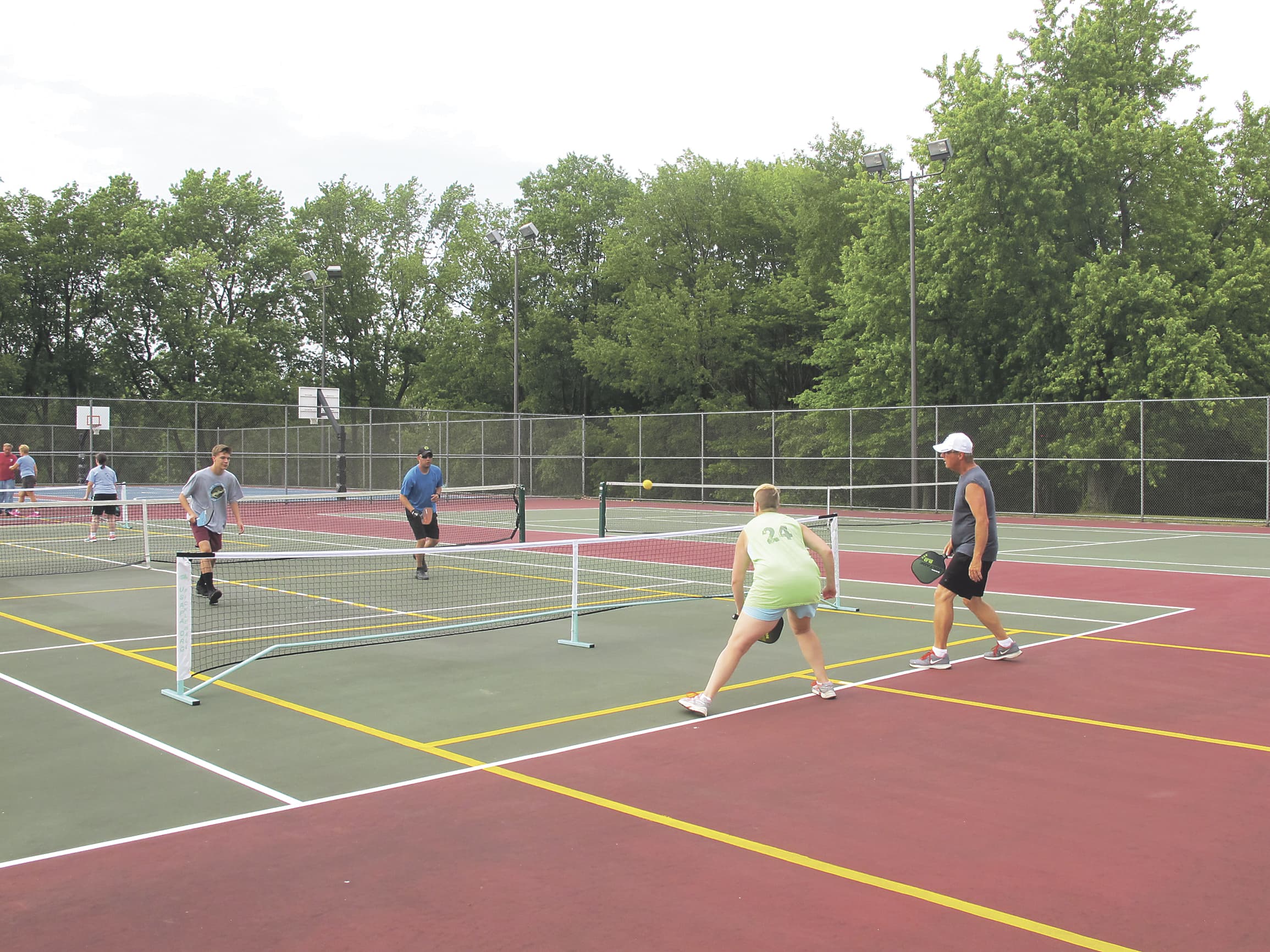 Medina High School pickleball courts