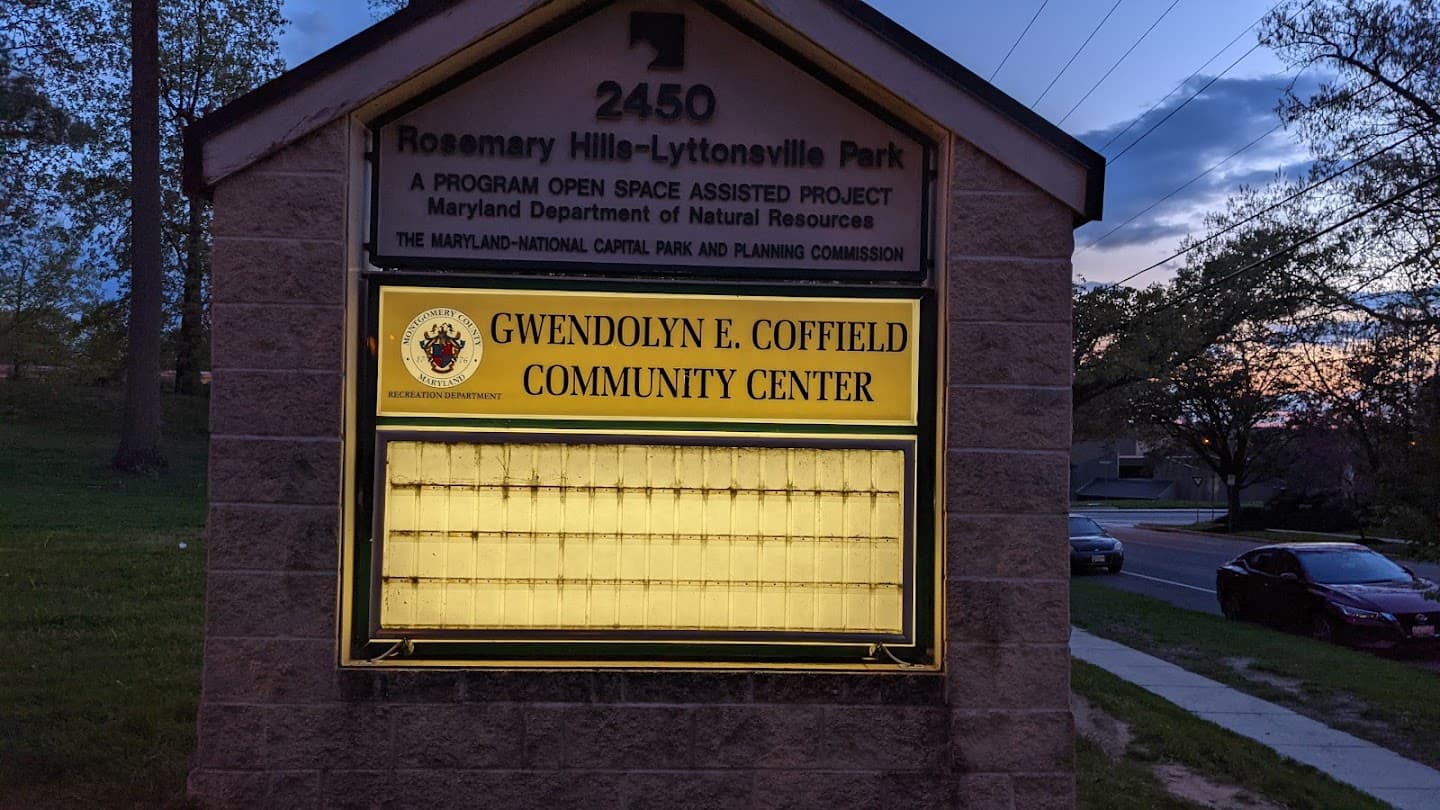 Gwendolyn E. Coffield Community Center pickleball courts