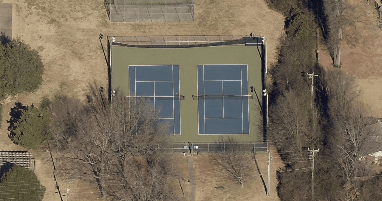 Riverdale Park pickleball courts