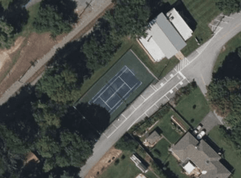 Inn Lawn Tennis/pickleball Court pickleball courts