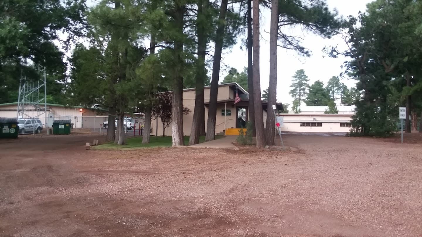 Pinetop-Lakeside Gym pickleball courts