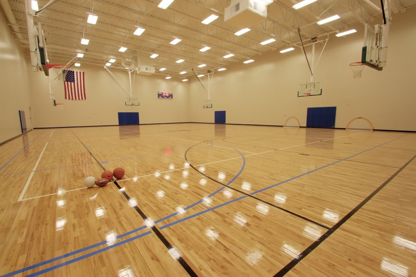 Bardmoor YMCA pickleball courts