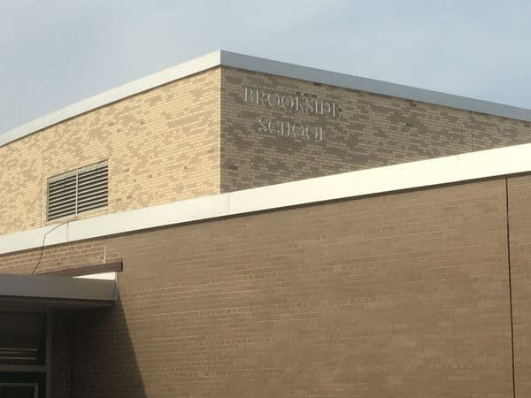 Brookside School pickleball courts