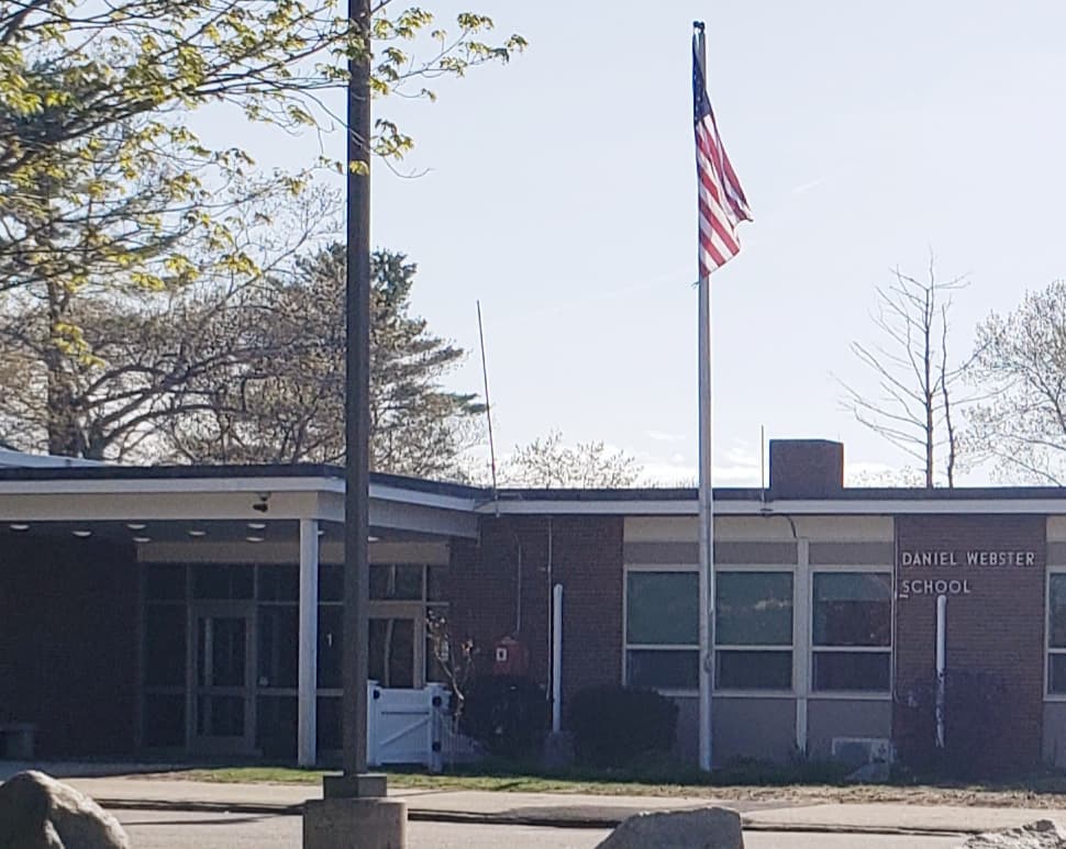 Daniel Webster School pickleball courts