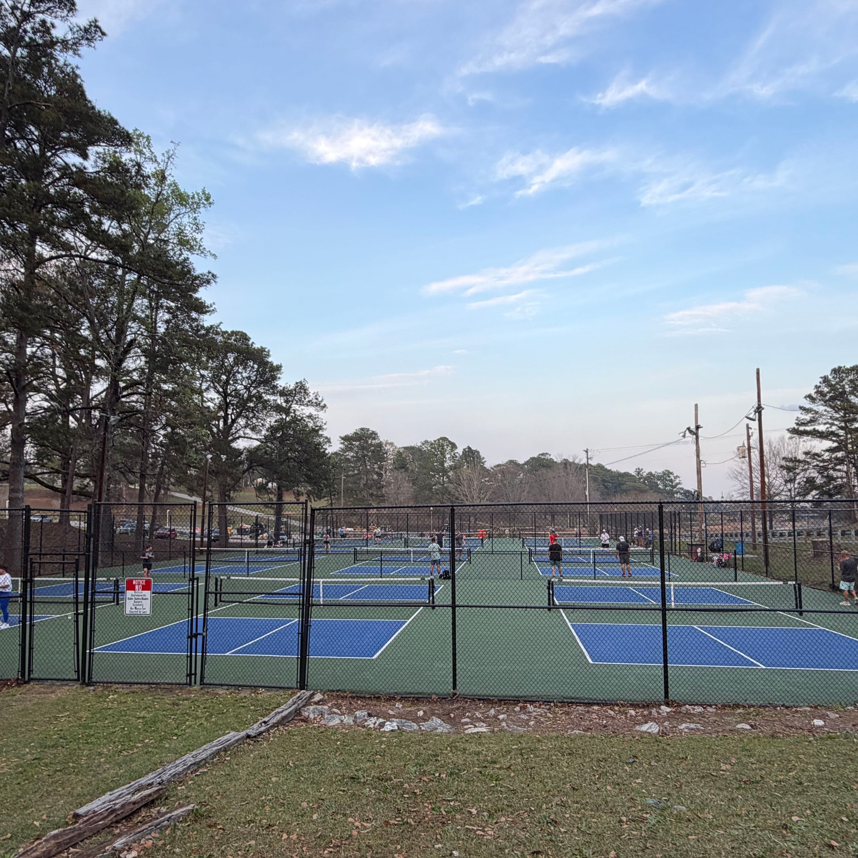 Idle Hour Park Courts pickleball courts