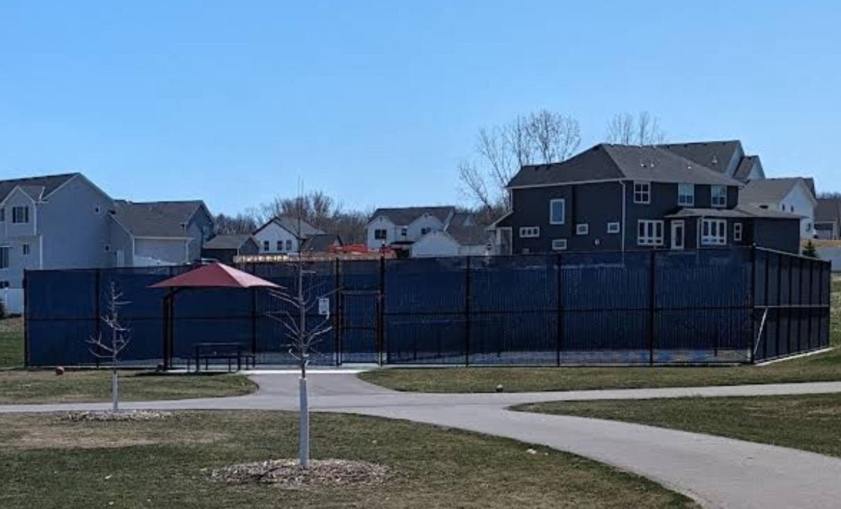 Knob Hill Park pickleball courts