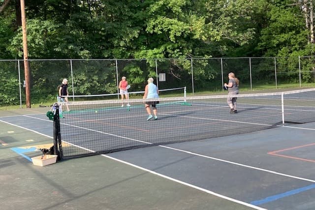 Powers Park pickleball courts