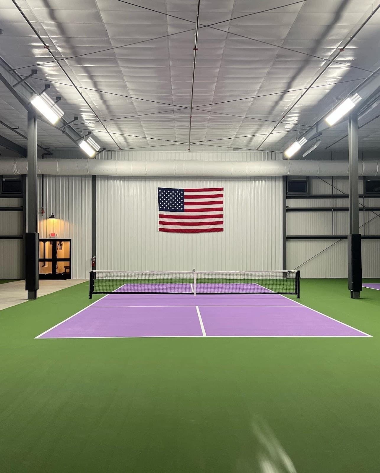 Picklebarn pickleball courts