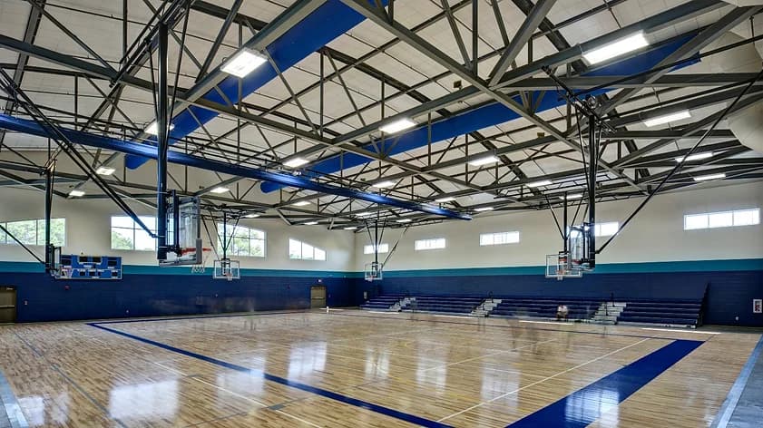 Gulf Breeze Shoreline Park Recreation Center pickleball courts