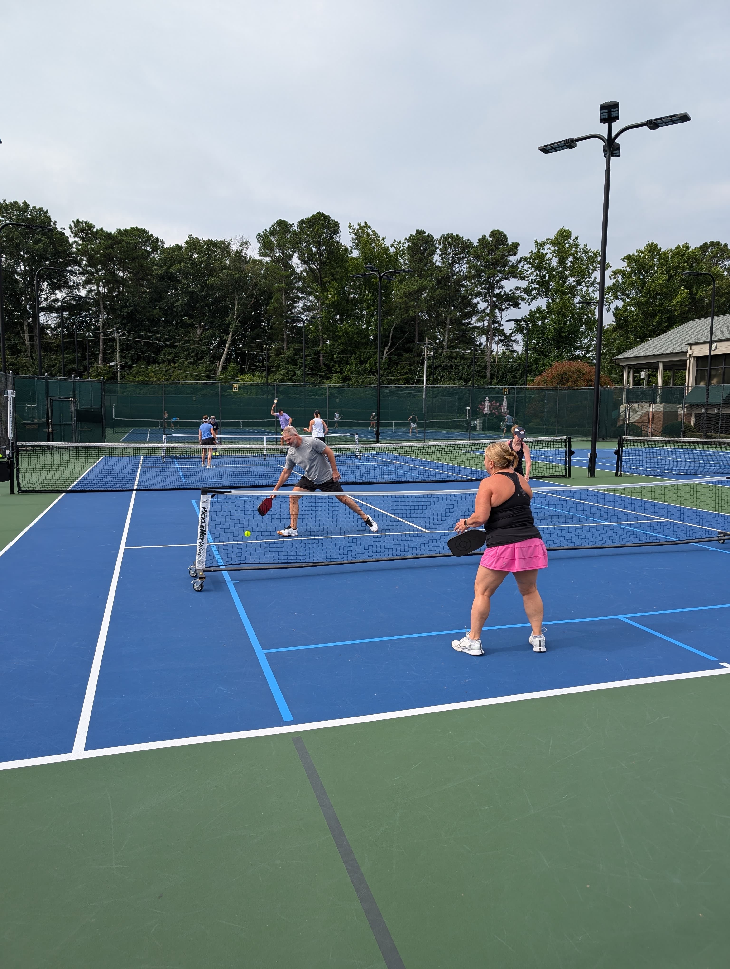 Dunwoody Country Club pickleball courts
