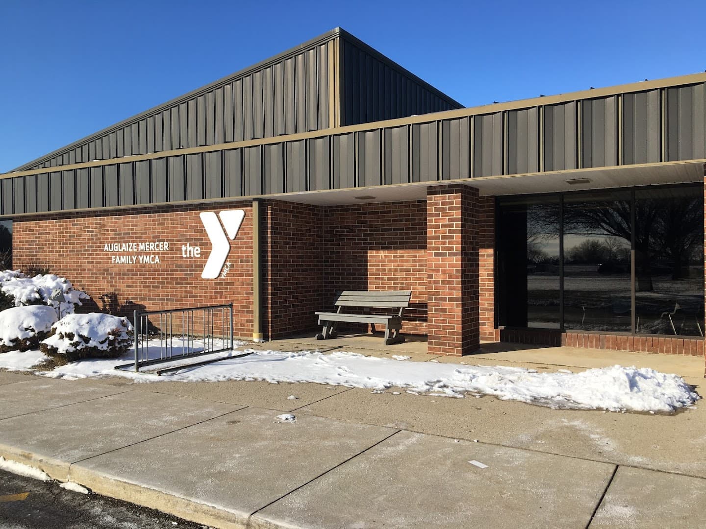Grand Lake Health/Premier Health North YMCA pickleball courts