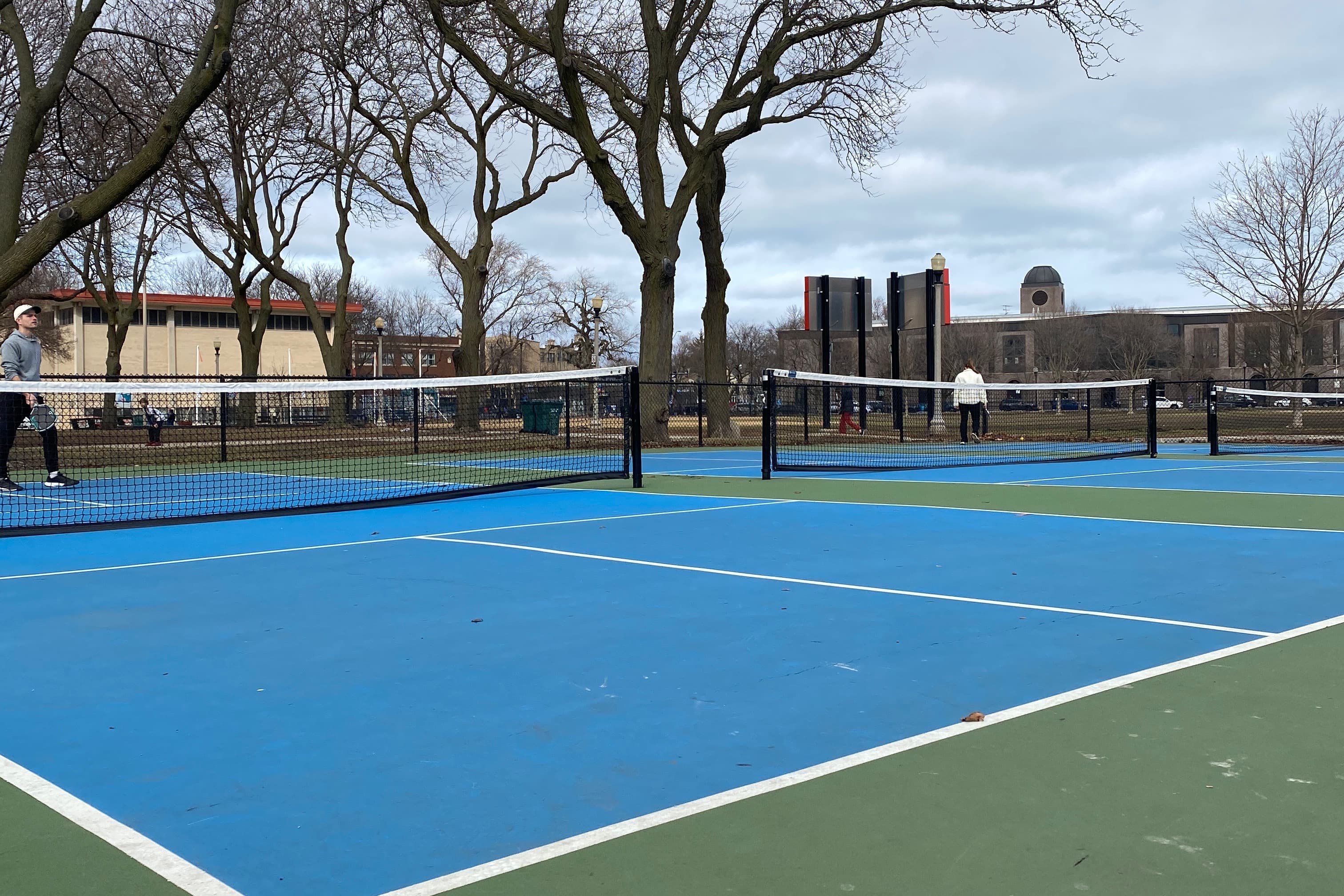 Welles (Gideon) Park pickleball courts