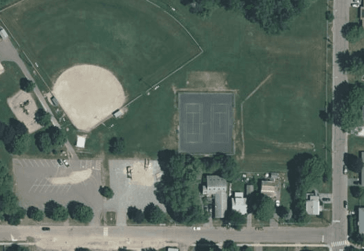 Landry Park pickleball courts