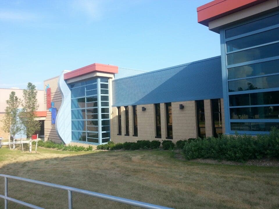 Navigator School pickleball courts