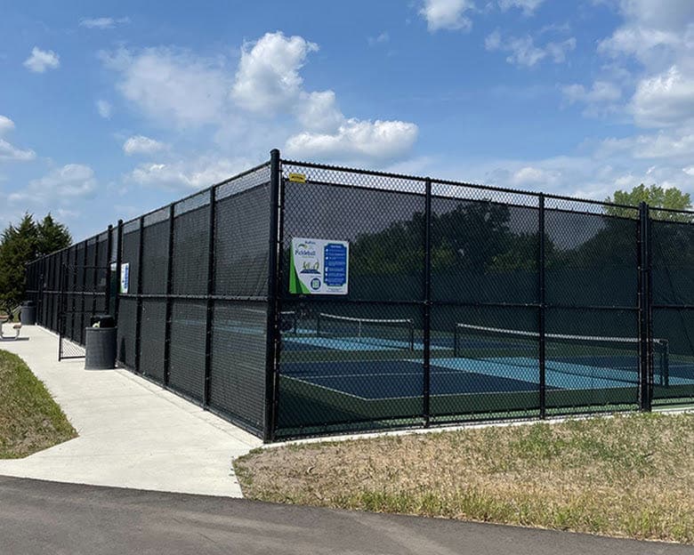 Swan Park pickleball courts