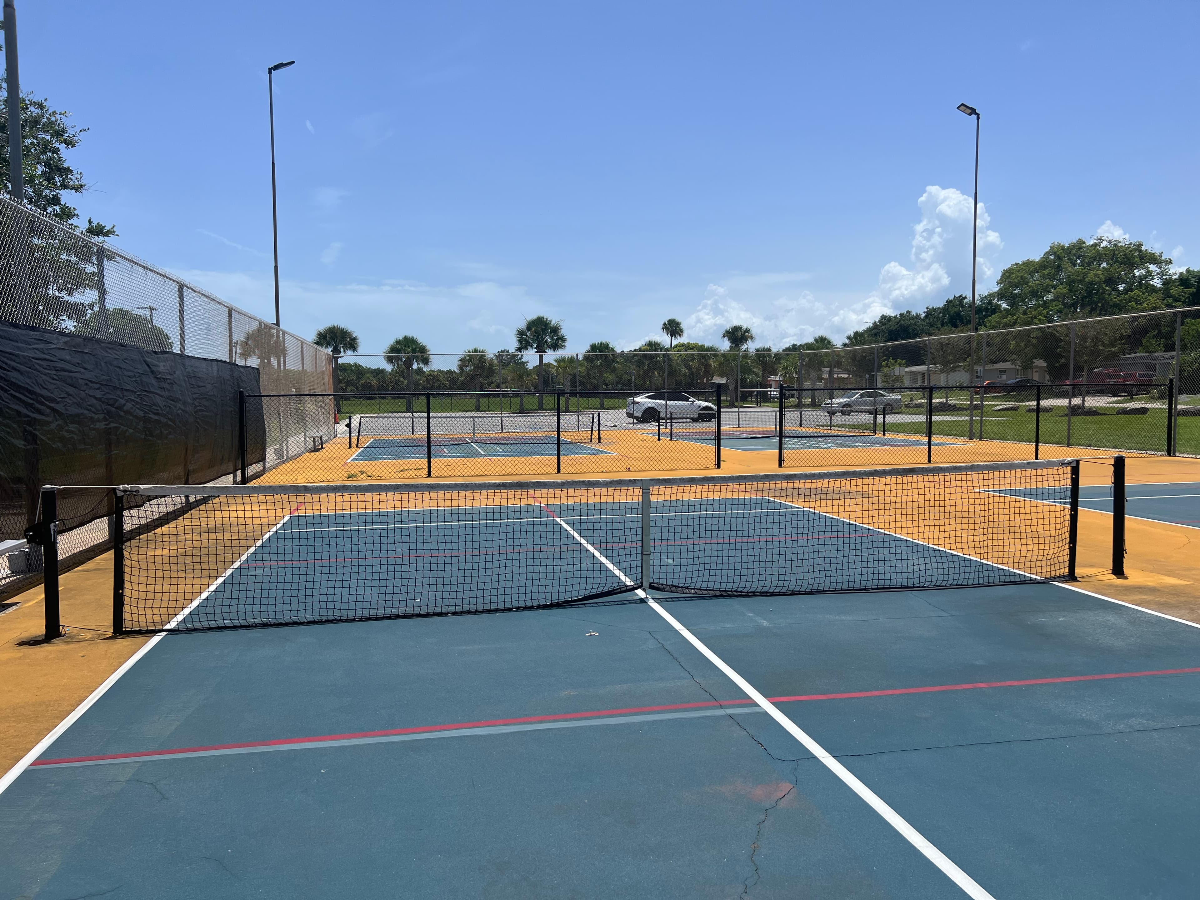 Derbyshire Park pickleball courts