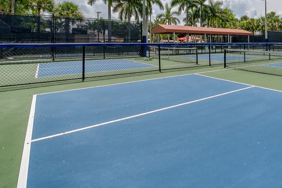 Aston Mahana Courts pickleball courts