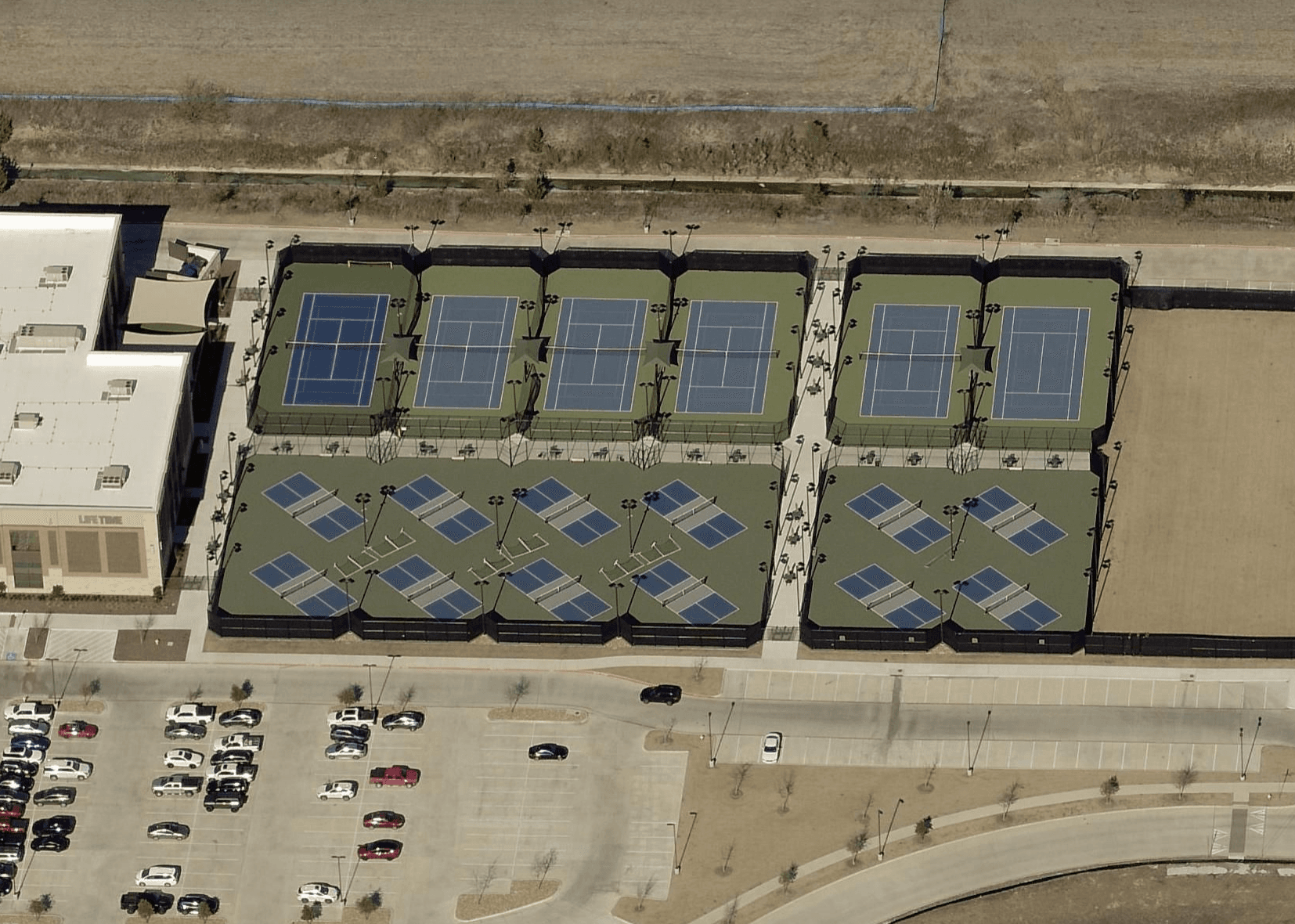 Life Time - Frisco pickleball courts