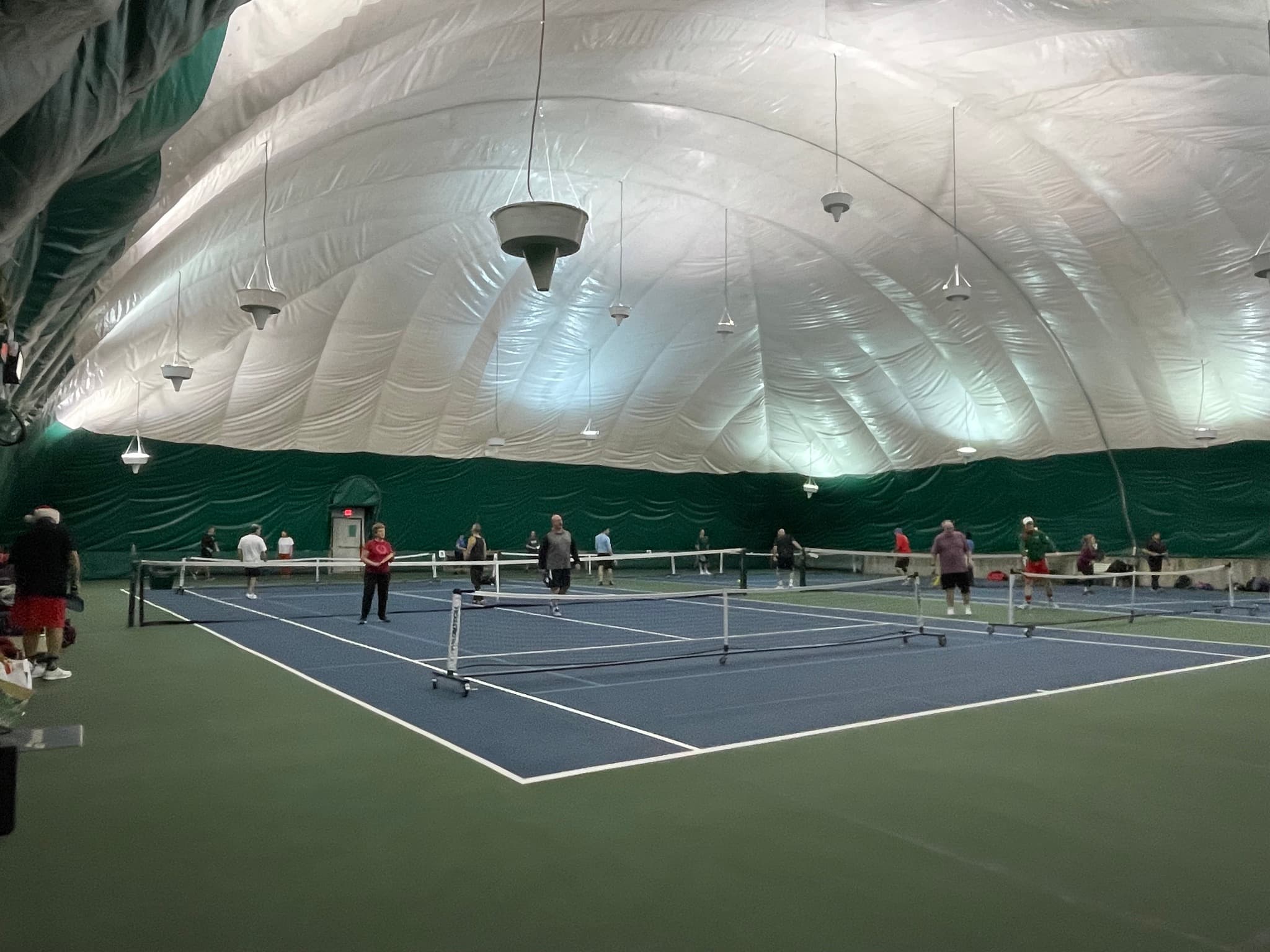 Cedardale Health & Fitness Club pickleball courts