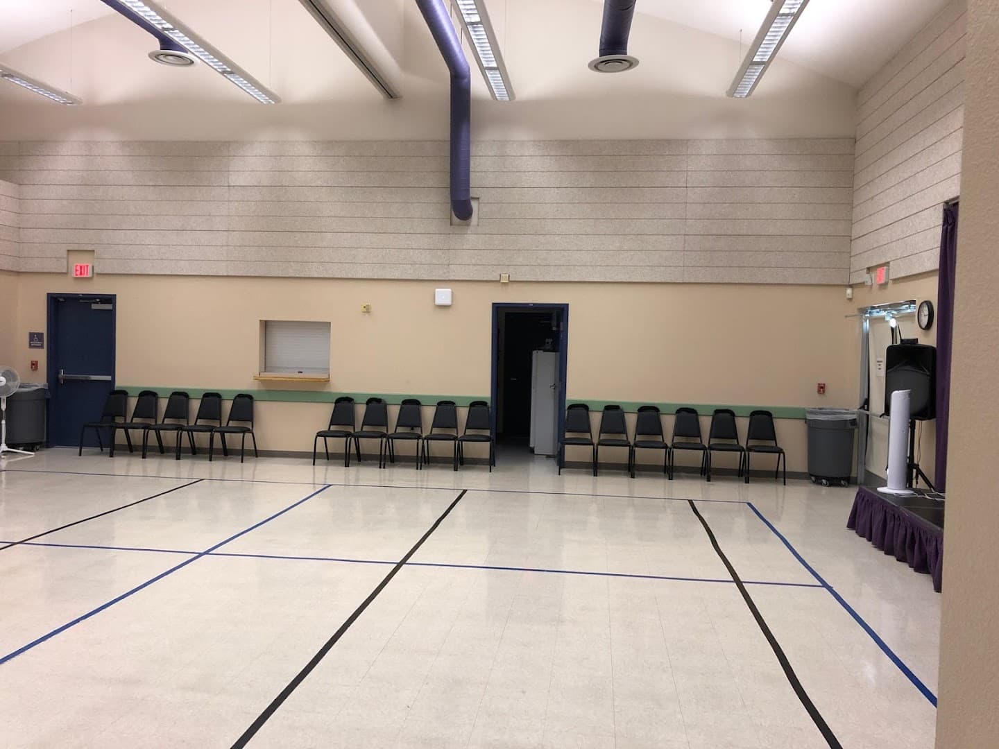 West Flamingo Senior Center pickleball courts