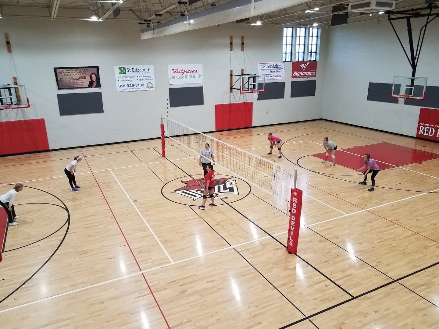 Aurora Recreation Community Center pickleball courts