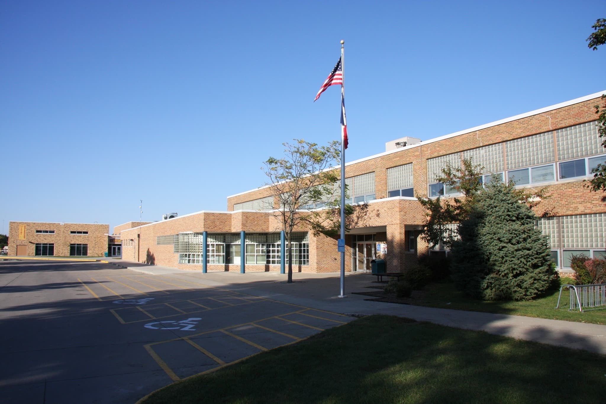 Parkview Middle School pickleball courts