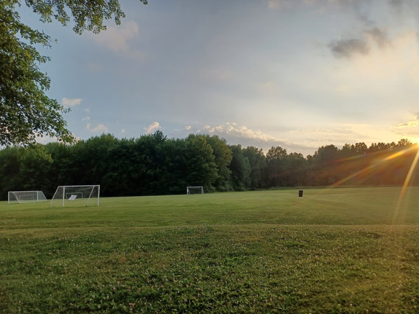 Elyria West Park pickleball courts