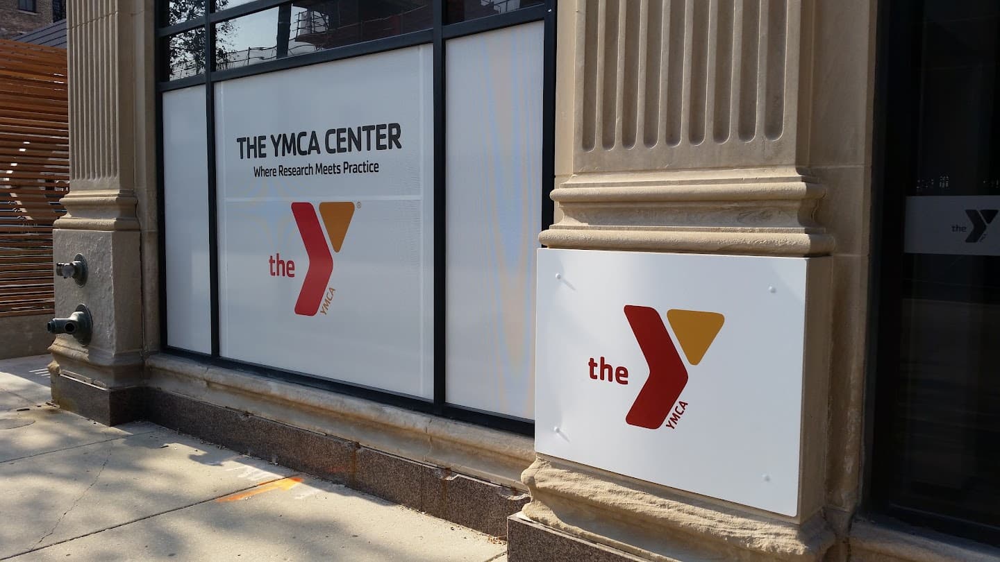 YMCA OF METRO CHICAGO pickleball courts