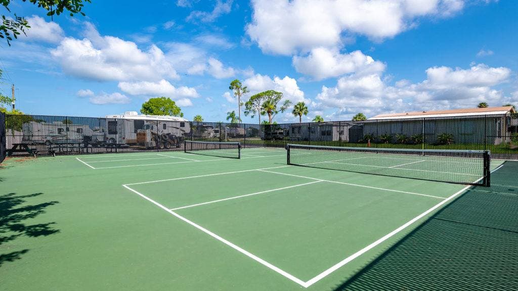 Lake San Marino Rv Resort pickleball courts