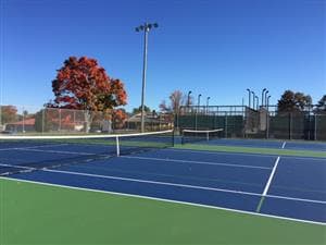 Simsbury Farms pickleball courts