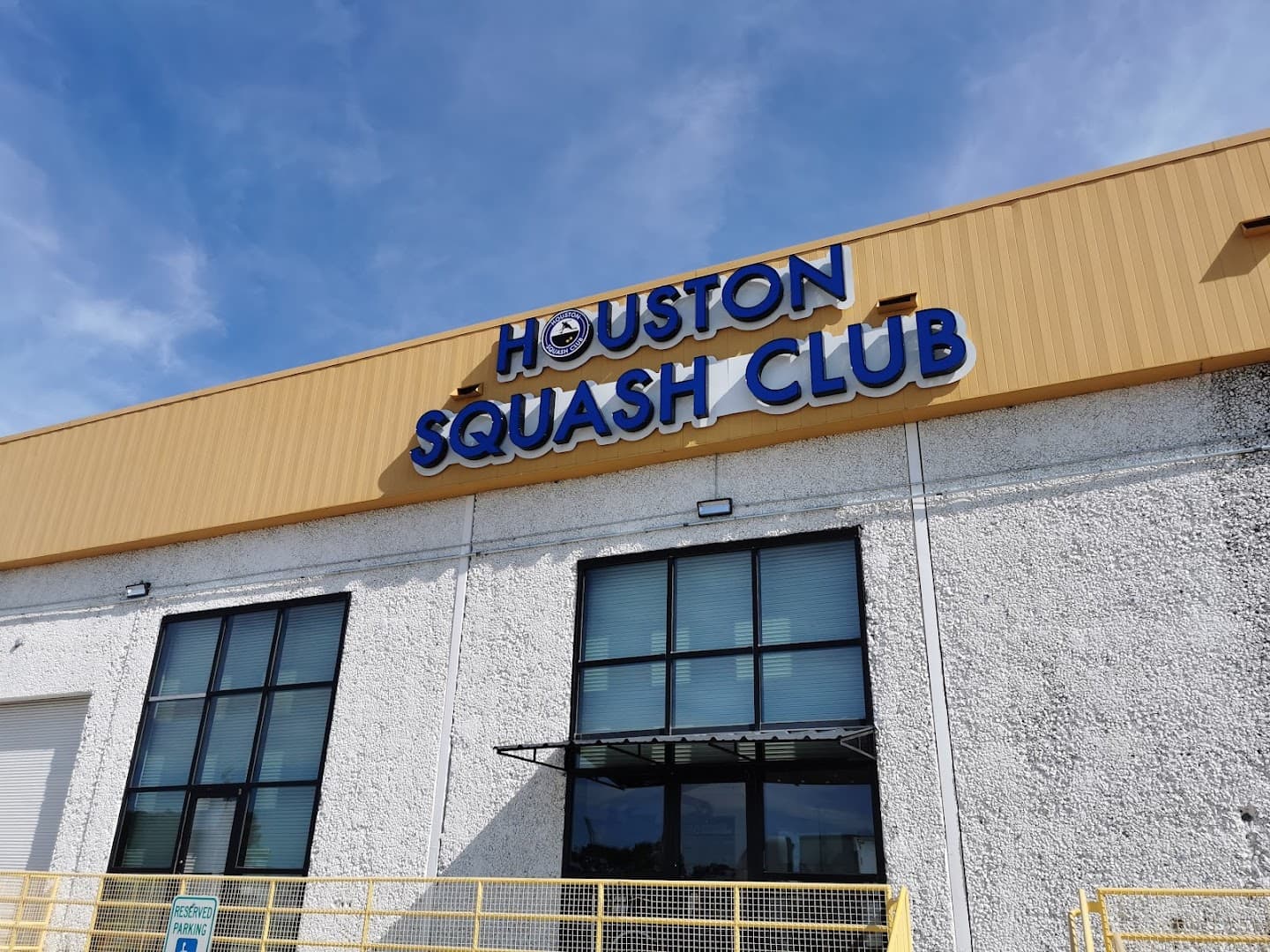 Houston Squash Club pickleball courts