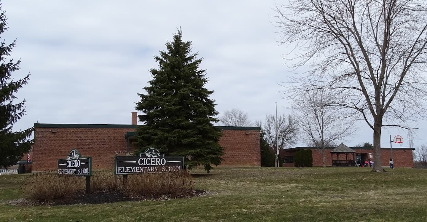 Cicero Elementary School pickleball courts