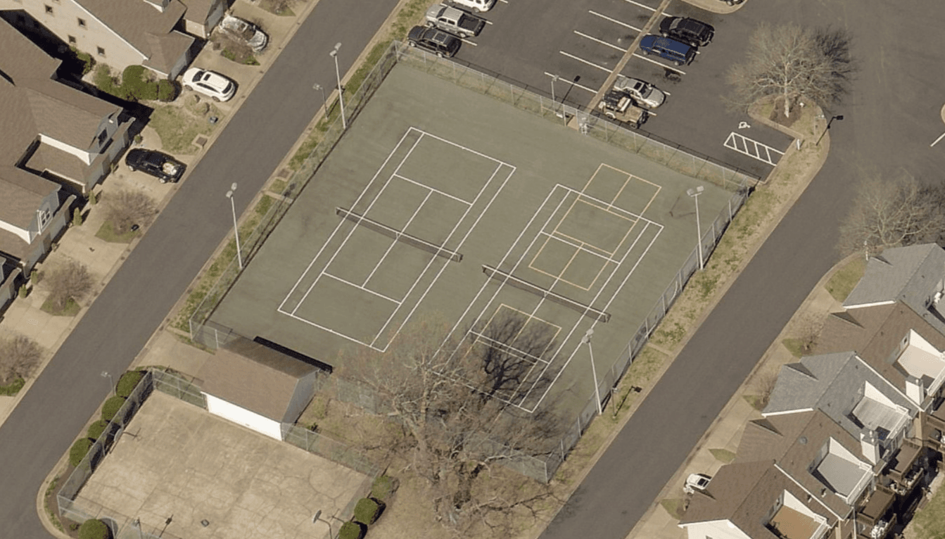Southall Landings Marina pickleball courts