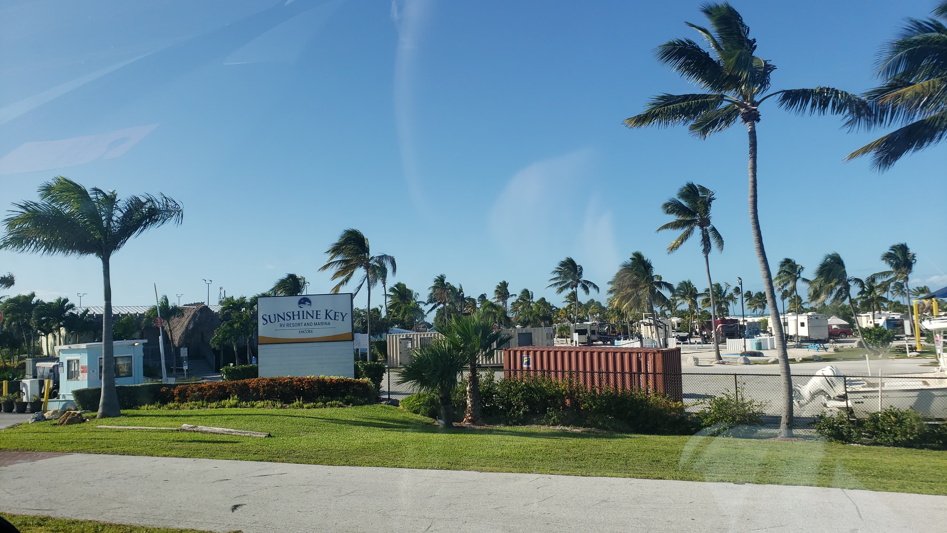 Sunshine Key Rv Resort pickleball courts