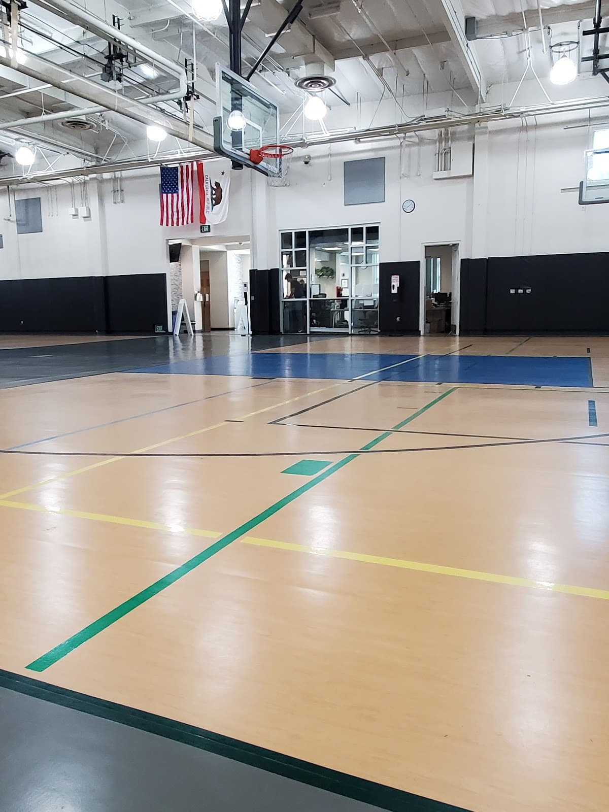 Santa Clarita Sports Complex Gymnasium pickleball courts