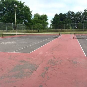 Larchmont Community Park pickleball courts